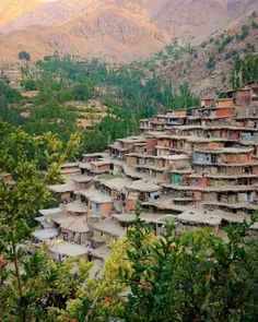 روستای پلکانی سر‌آقاسید
استان چهارمحال و بختیاری


