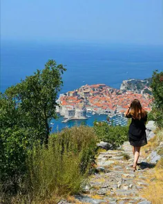 دوبرونیک Dubrovnik شهری قدیمی در ساحل دریای آدریاتیک در ج