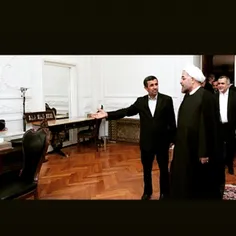 این روزها به احمدی نژاد توهین میکنند