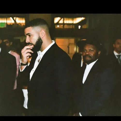 Drake 😻 😻 😻