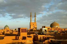 ✅  شهر تاریخی #یزد، به عنوان نخستین شهر تاریخی ایران، درف