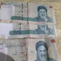 کیا هنوز عیدی نگرفتن من که گرفتم ✌️✌️✌️✌️✌️✌️