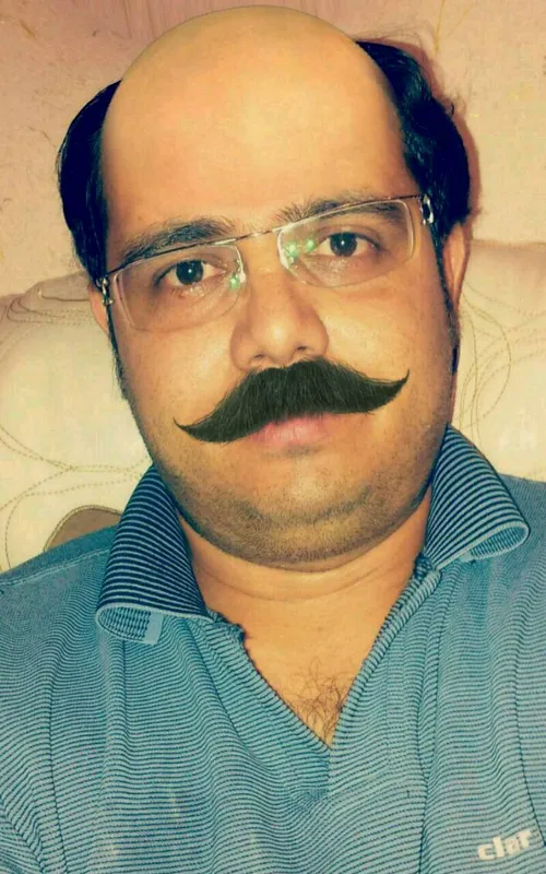 این منم