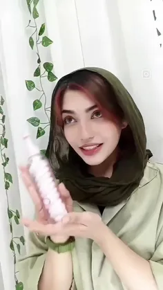 اصن همه حرفایی که میزنه یجا مارشملو یجای دیگه