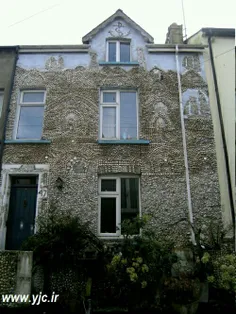 خانه ای پوشیده از صدف  