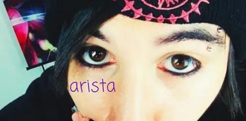 👑 my name is arista 👑