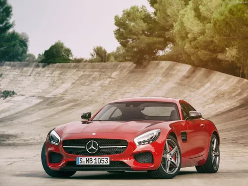 Mercedes-Benz-AMG-GT-2016