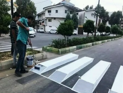 اجرای طرح خطوط عابر پیاده سه بعدی در اصفهان