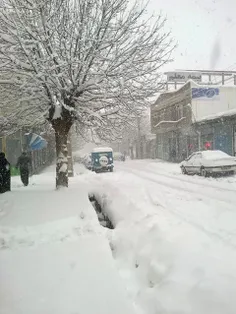 اینم زمستان شهرمون پیرانشهربارش برف زیاد ، به قول بچه ها 