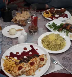 یه روز خوب با خواهرو شوور جونش توی همدان 😄