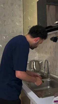 این پدر رو دیگه هیچکس نمیتونه قانع کنه😔💔