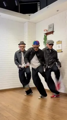 از منو تو بهتر رقصیدن 😐😂✅