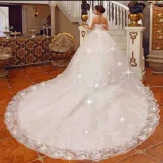 لباس عروس اینجوری قشنگه؟