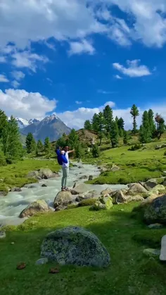 امروز یڪ بغل لبخند و حالِ خوب ، 