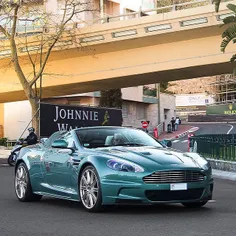 AstonMartin-DBS-Volante