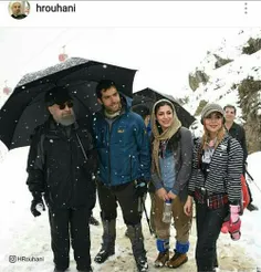 دوستان عکس جناب روحانی را در ضیافت کوهنوردیش با جوانان مخ