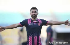 بعد از انتشار خبر عقد قرارداد سینا اسدبیگی با پرسپولیس ، 