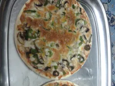 پیتزااای مخصوص یسنا (;هووووم