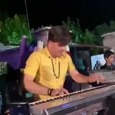 🎤🎼♥🎹🎹♥🎼🎤