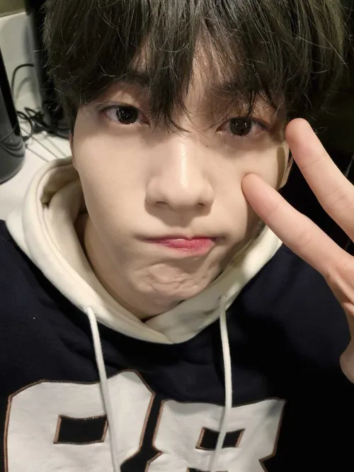 ` soobin weverse update