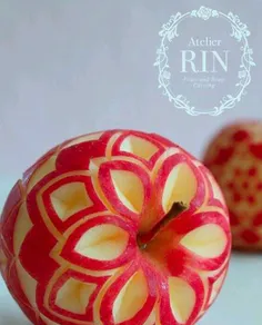 #کنده_کاری هنرمندانه روی سیب را در این تصاویر ببینید و بر