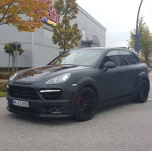 Porsche-Cayenne