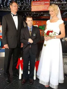 وین و لوری هالکوییست بلندترین زن و شوهر زنده در جهان هستن