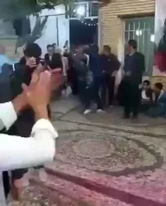 هالوین چیه ما خودمون عروسی مذگان داریم😂