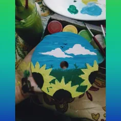 نقاشی رو سی دی 🎨👩🏻‍🎨