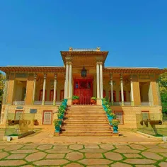 باغ عفیف آباد یا گلشن از آثار تاریخی شهر شیراز است.