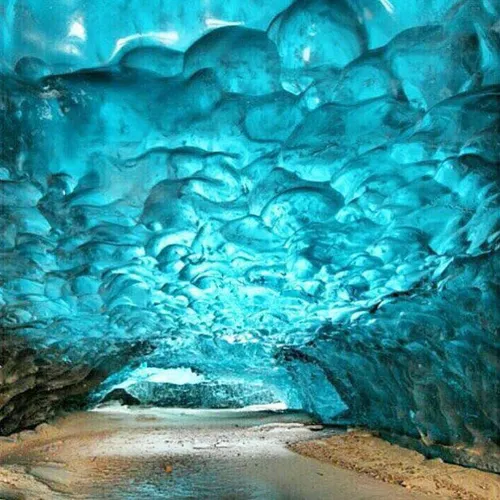 غار یخی کوهرنگ چهارمحال بختیاری