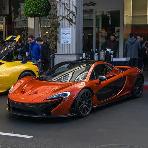 McLaren P1