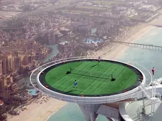 مرتفع ترین زمین تنیس واقع در برج العرب دبی