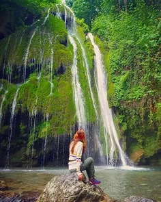 آبشار زیبا و تمام خزه ای "کبودوال" واقع در ۵ کیلومتری جنو