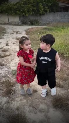 حتی وقتی هم که در اغوشم گرفته بودم اش،