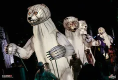 رژه عروسک های غول پیکر خرس در سنگاپور