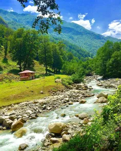 زیبایی زندگی در آنچه بدست آوردیم نیست،