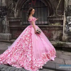 https://pormatlab.com/bride-dress-12334 >> برای دیدن عکسه