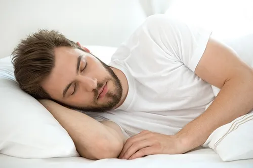 دانشمندان معتقدند افرادی که در شبانه روز 8ساعت می خوابند 