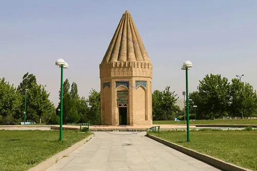 تویسرکان، شهر کوهستانی