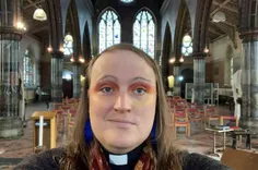 اولین کشیش دو جنسه، رسما در کلیسای انگلستان منصوب شد!