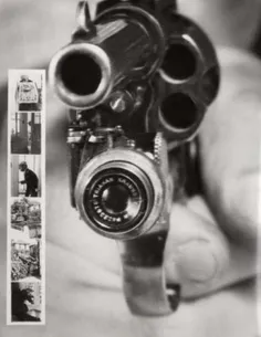 در سال 1938 در نیویورک این کلت 38 به یک دوربین عکاسی مجهز