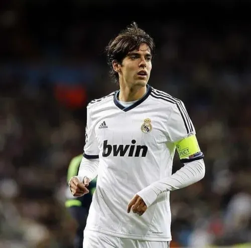 🇧🇷Kaka🇧🇷 in 🇪🇸Real⚽Madrid🇪🇸