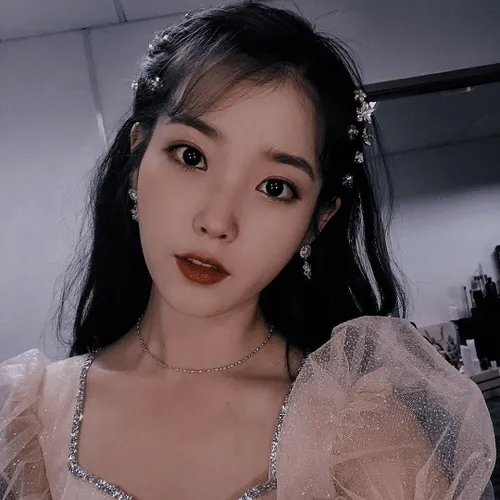 IU♥💫