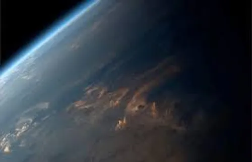 زمین از فضا