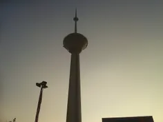 برج میلاد . . . تهران . . . 