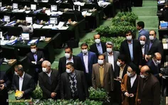 حضور نمایندگان استان خوزستان با ماسک در صحن مجلس در اعترا