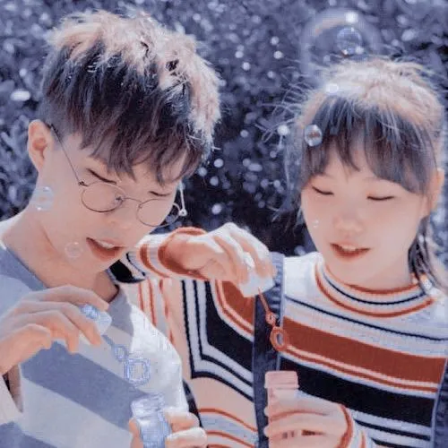 AKMU Expresses Gratitude As They Celebrate 6th Debut Anni