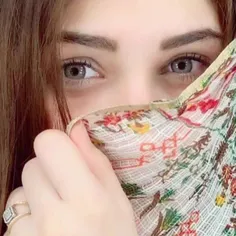 همه از چشم تو گفتند و هنرمند شدند