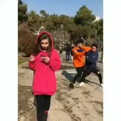 ببینید اینجوری  جوابتونو میده هاااا😂😂